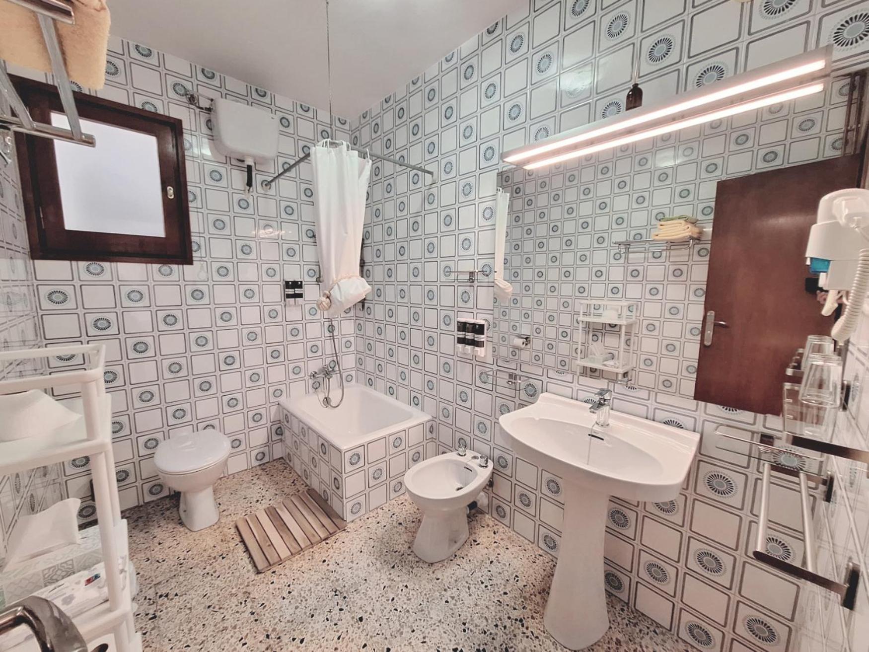 Apartament Eliette 3 Bagá Kültér fotó